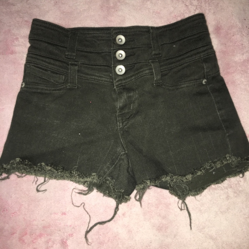 Olive summer shorts